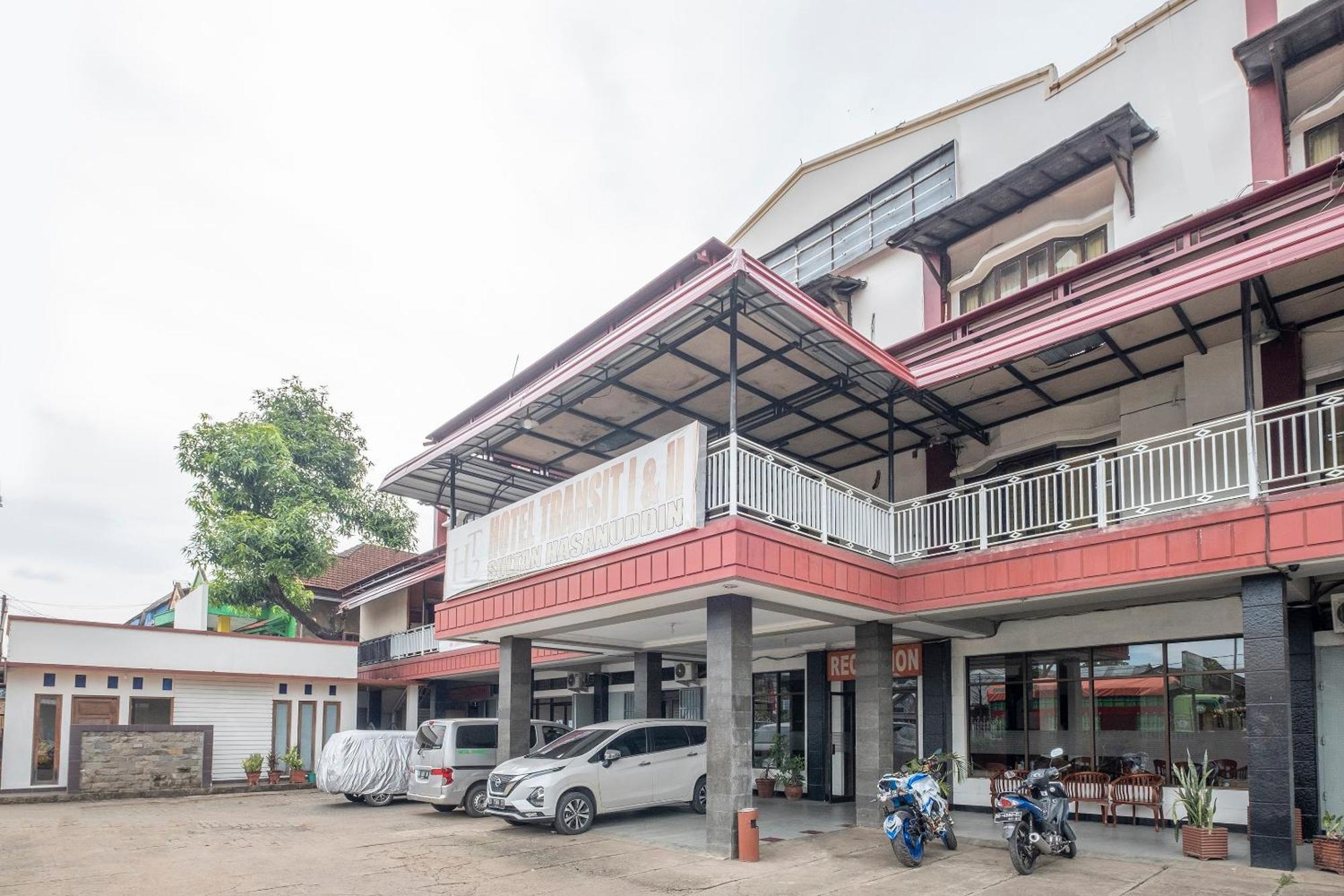 Super Oyo 2704 Hotel Transit 2 Manda Bagian luar foto